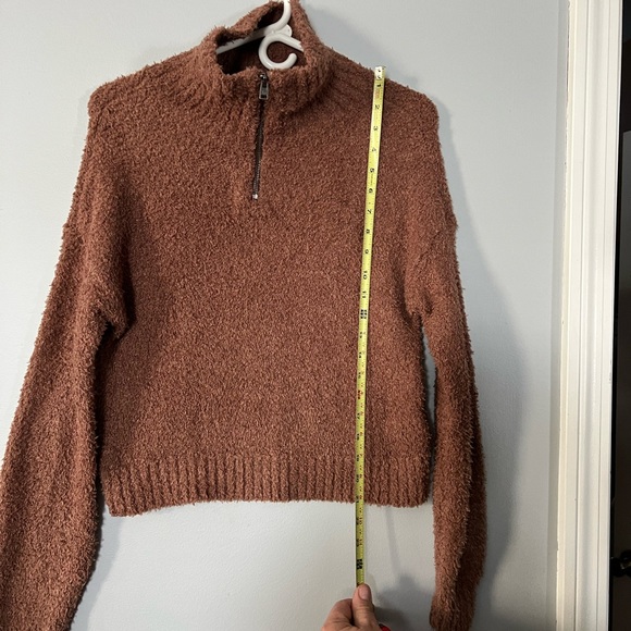 Hollister Quarter Zip Sweater , NWT - Picture 4 of 10